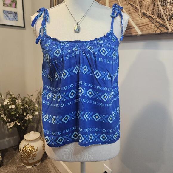 Hollister Printed Camisole Tank with Adjustable Ties #165 - Picture 1 of 7